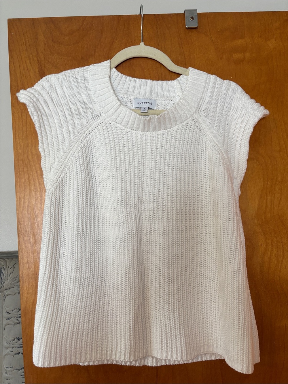 Evereve White Ribbed Knit Cap-Sleeve Sweater